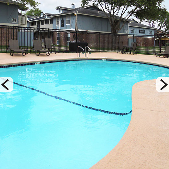 4 Sparkling Pools